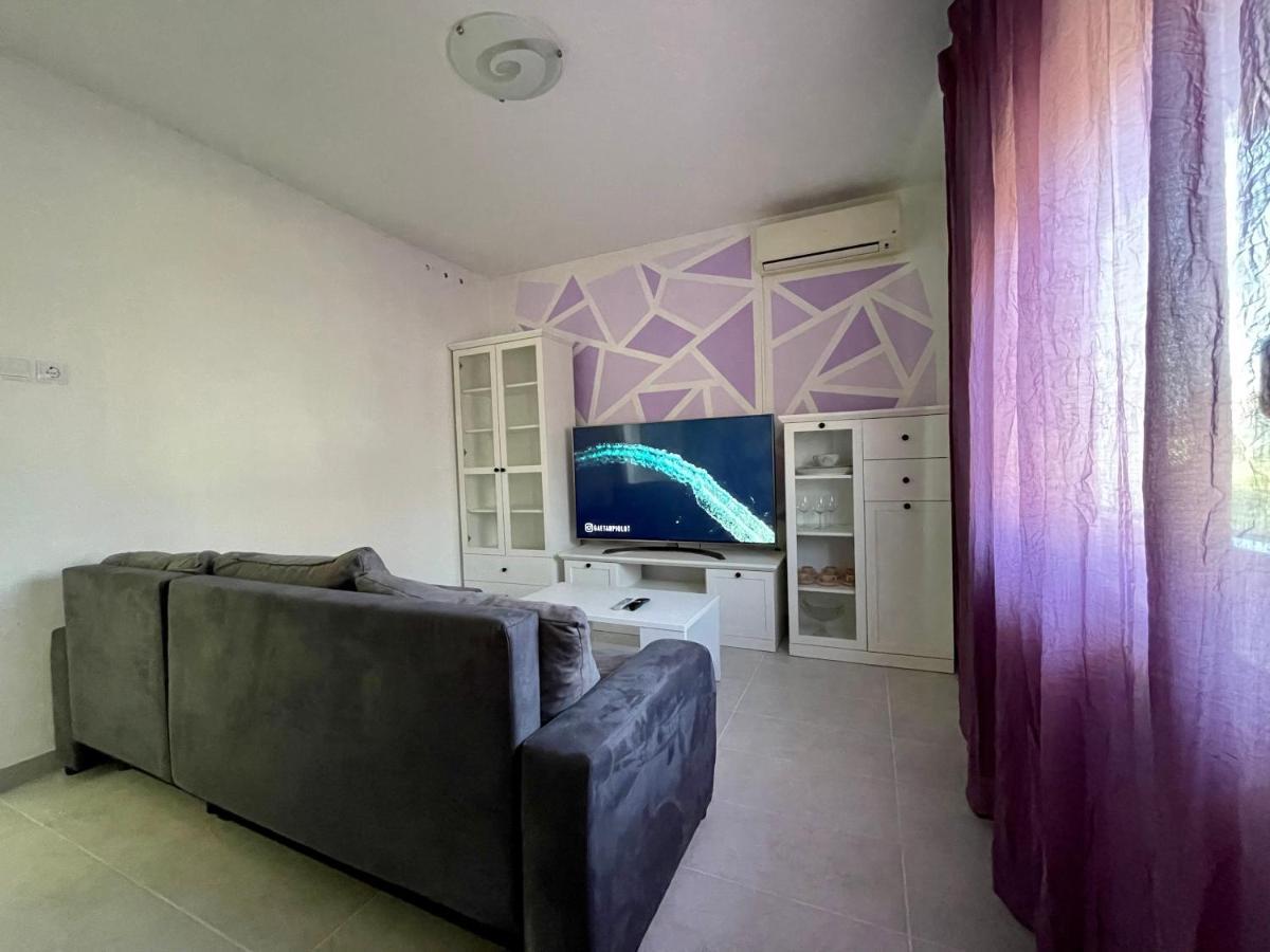 Apartman "Lima" Apartment Pula Exterior photo